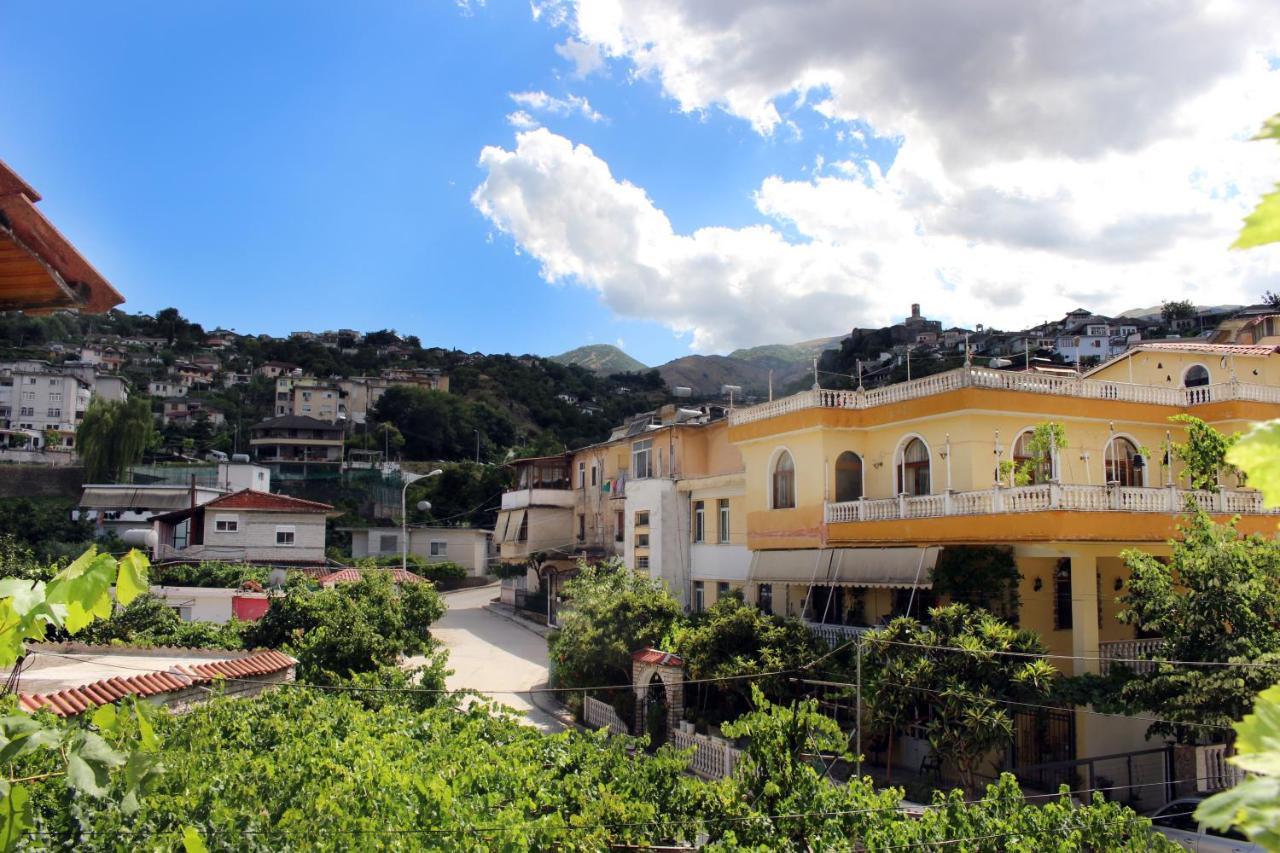 شقة Gjirokastër  في Babacari المظهر الخارجي الصورة